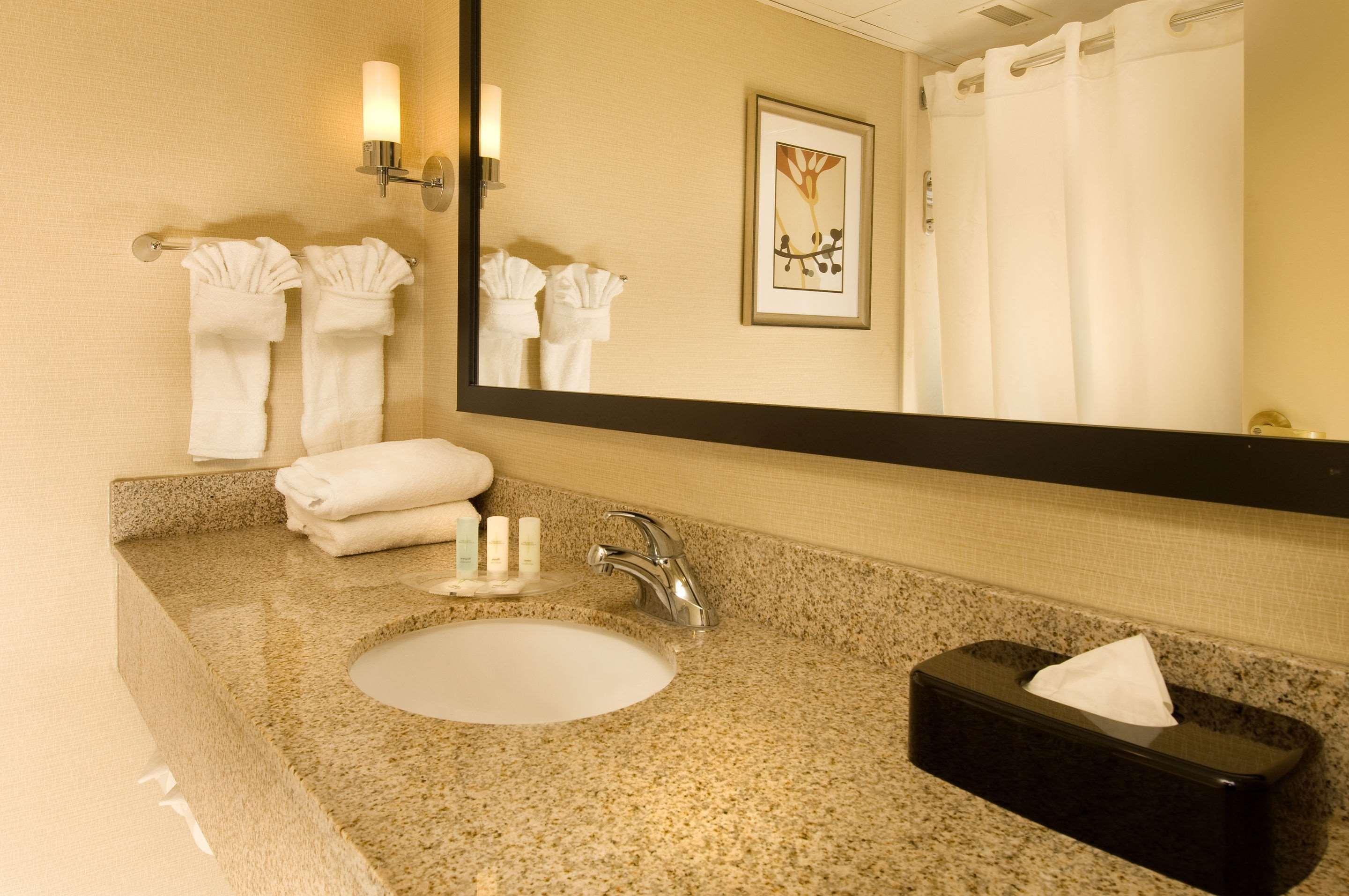Comfort Suites Dulles Airport Шантили Екстериор снимка